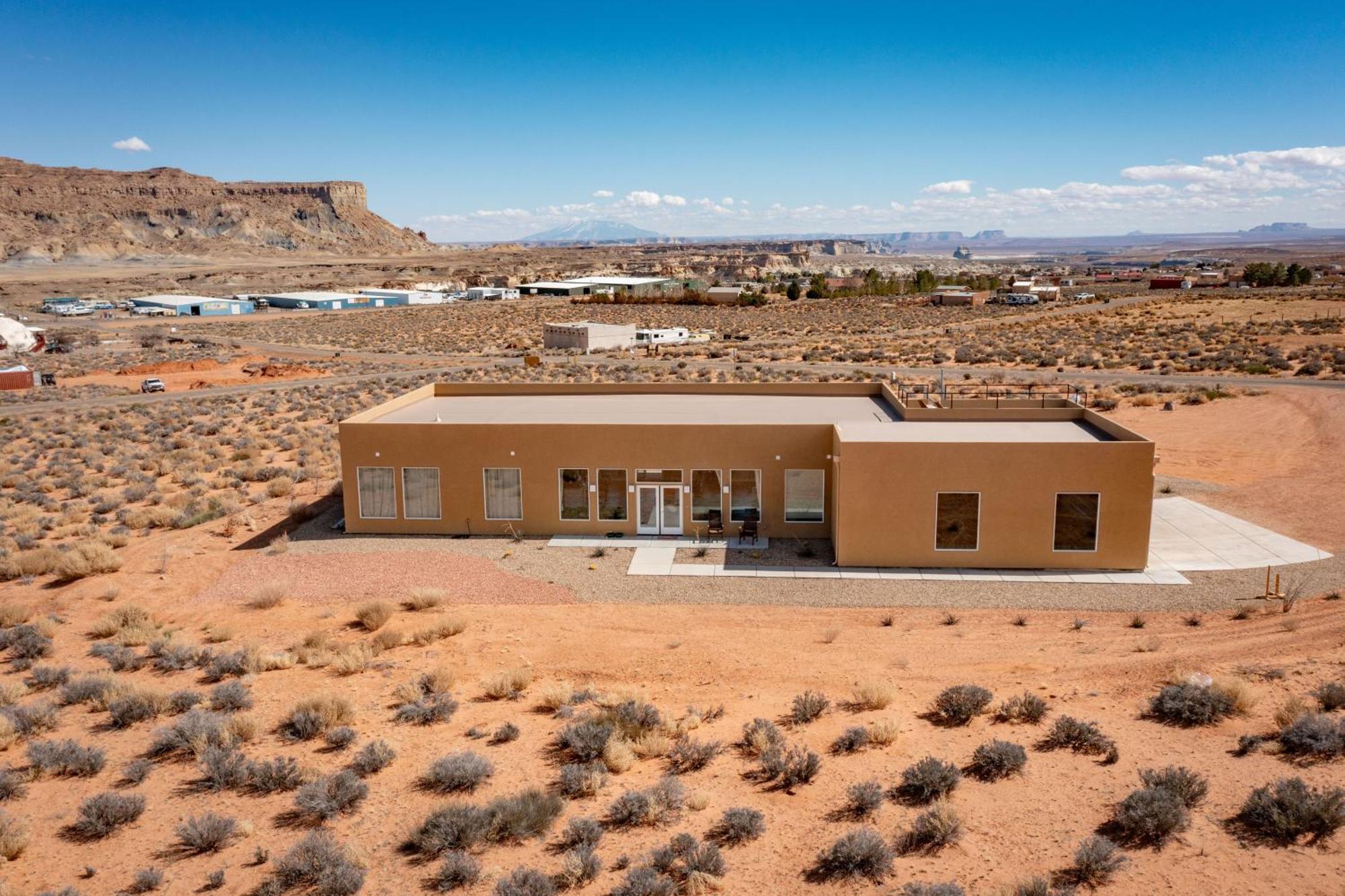 Page Arizona Border Town- Crimson Suite, Desert Canyon Getaway With Views Big Water Exteriör bild
